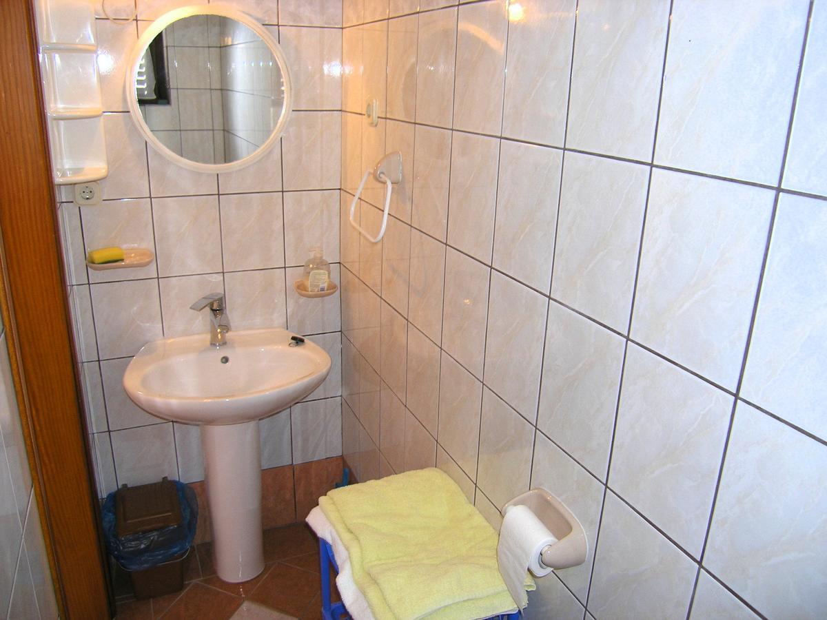Apartman Braut Krk Town Bagian luar foto